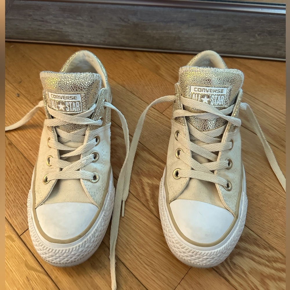 Limited Edition Tan Gold Leather Converse All Stars Women’s